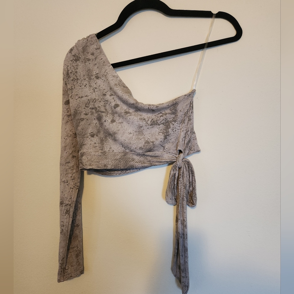 SOZY SOFT COZY ONE SHOULDER LONG SLEEVE TIE DIE CROP TOP TIE